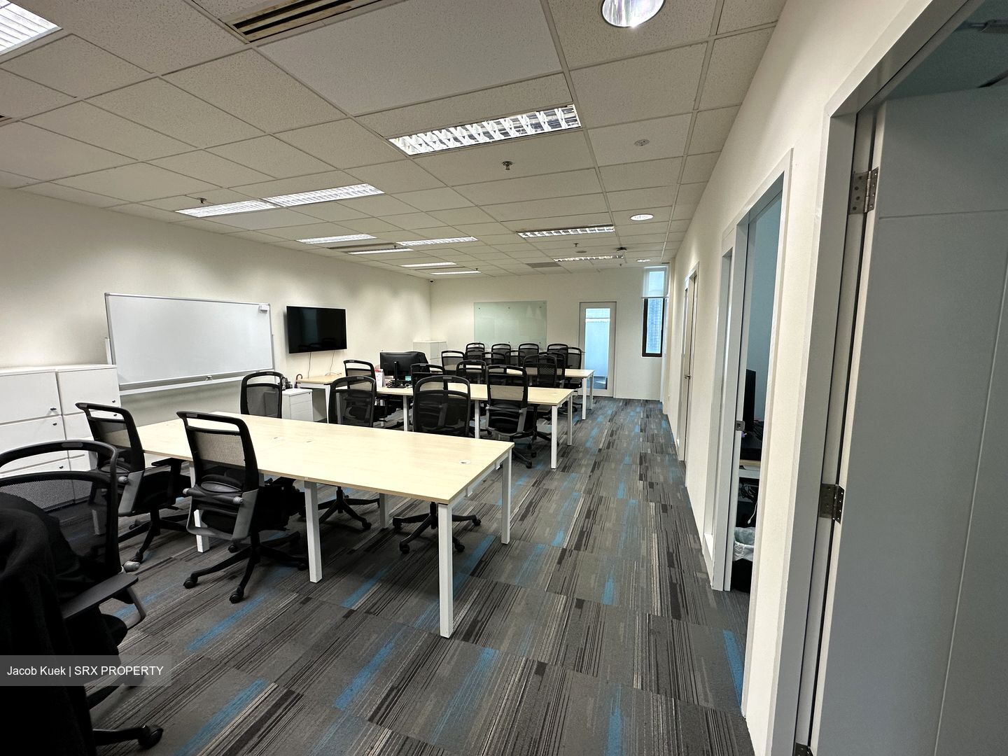 Great World City (D9), Office #495672361